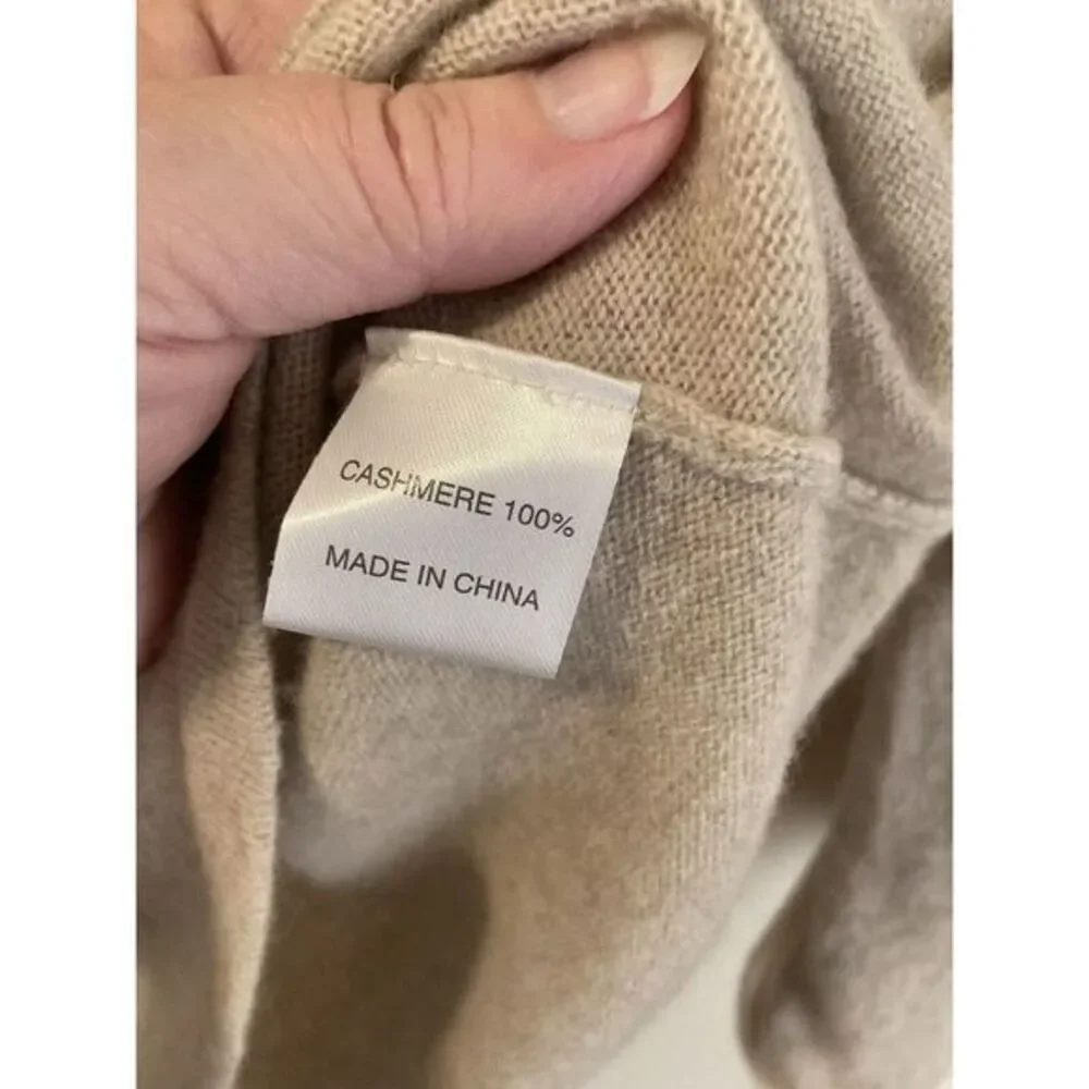 Cortland Park Cashmere Sweater‎ Beige Ruffle Neck Pearl Buttons Sz M Coquette - Picture 7 of 9